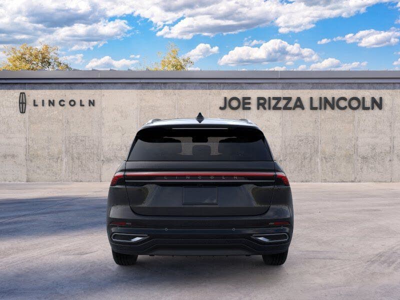 2026 Lincoln Nautilus Hybrid