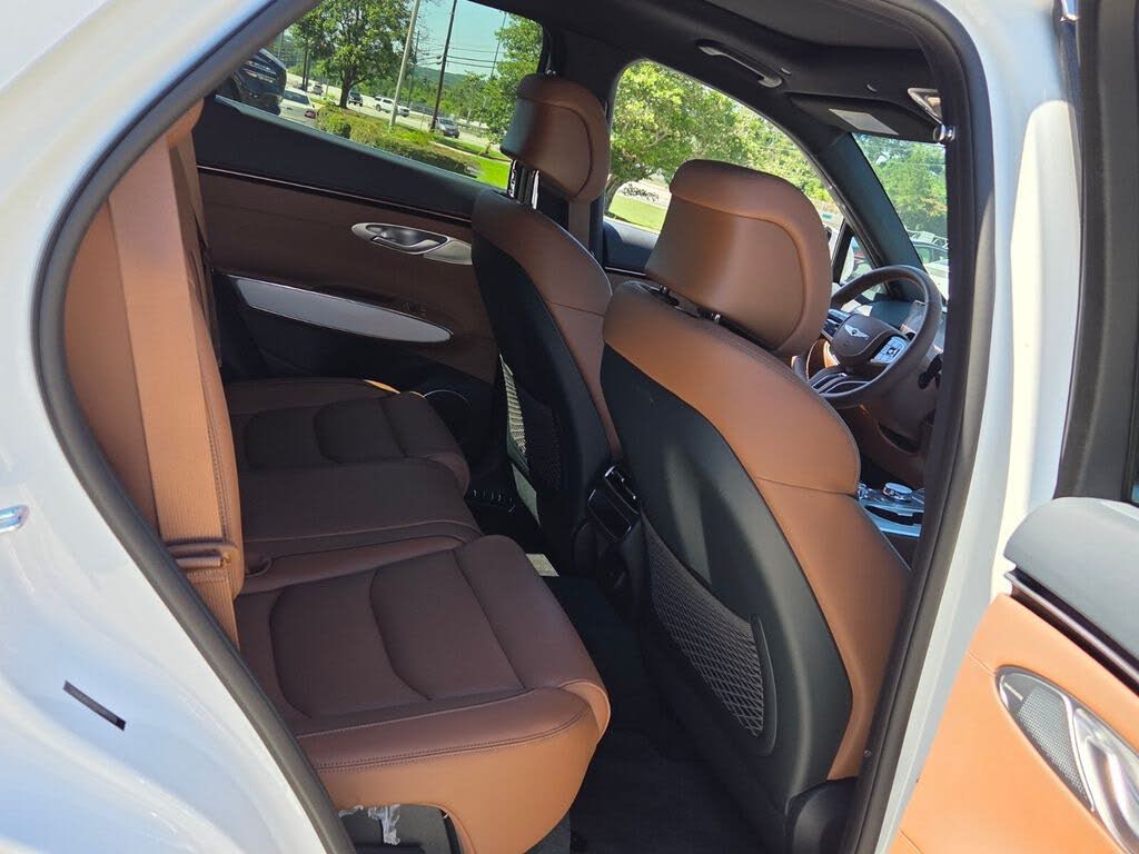 2026 Genesis GV70