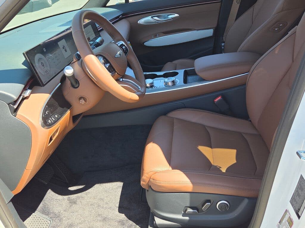 2026 Genesis GV70