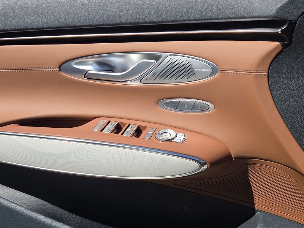 2026 Genesis GV70