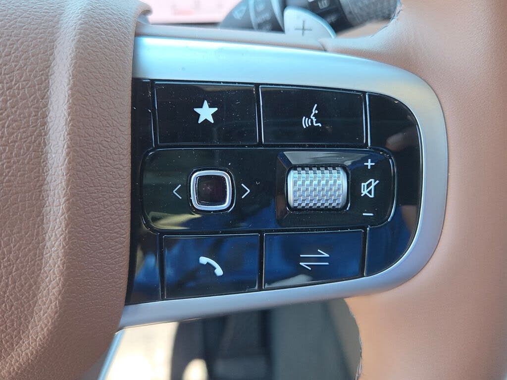 2026 Genesis GV70