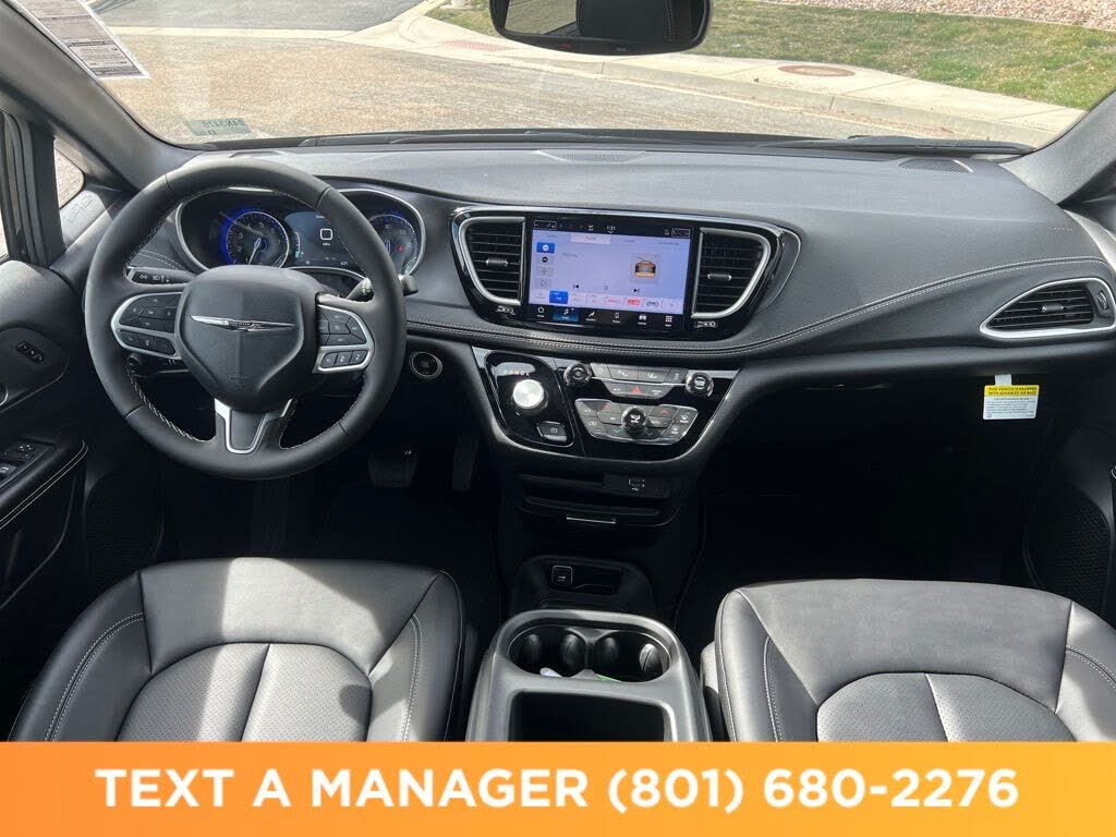 2026 Chrysler Pacifica