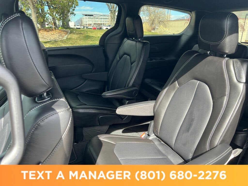 2026 Chrysler Pacifica