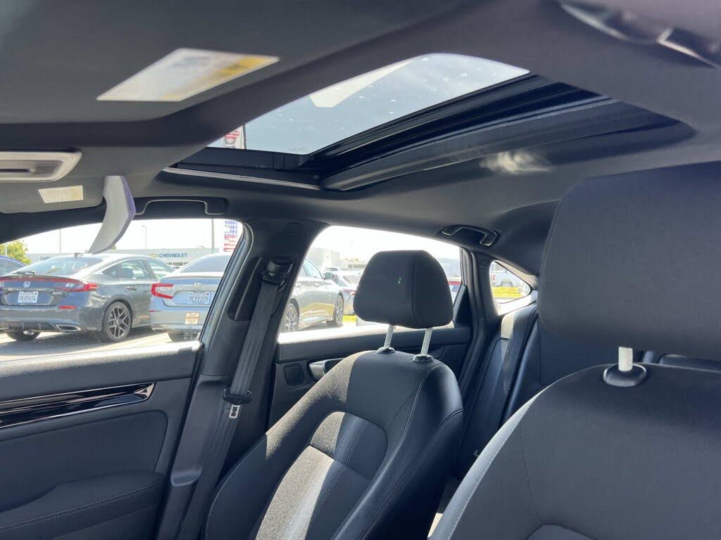 2025 Honda Civic Hybrid