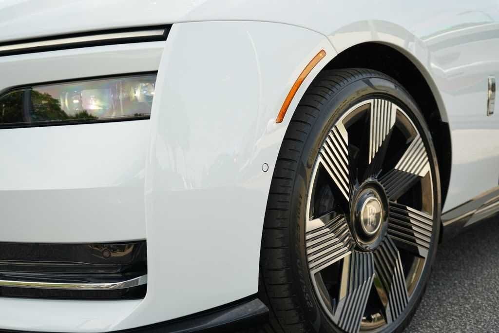 2024 Rolls-Royce Spectre