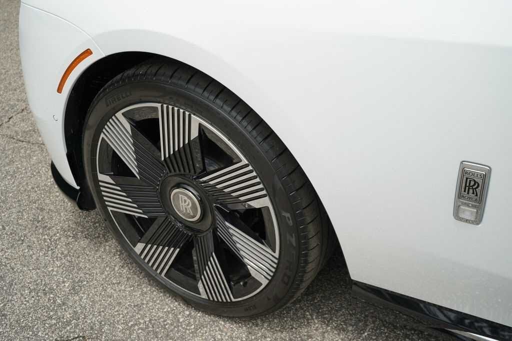 2024 Rolls-Royce Spectre