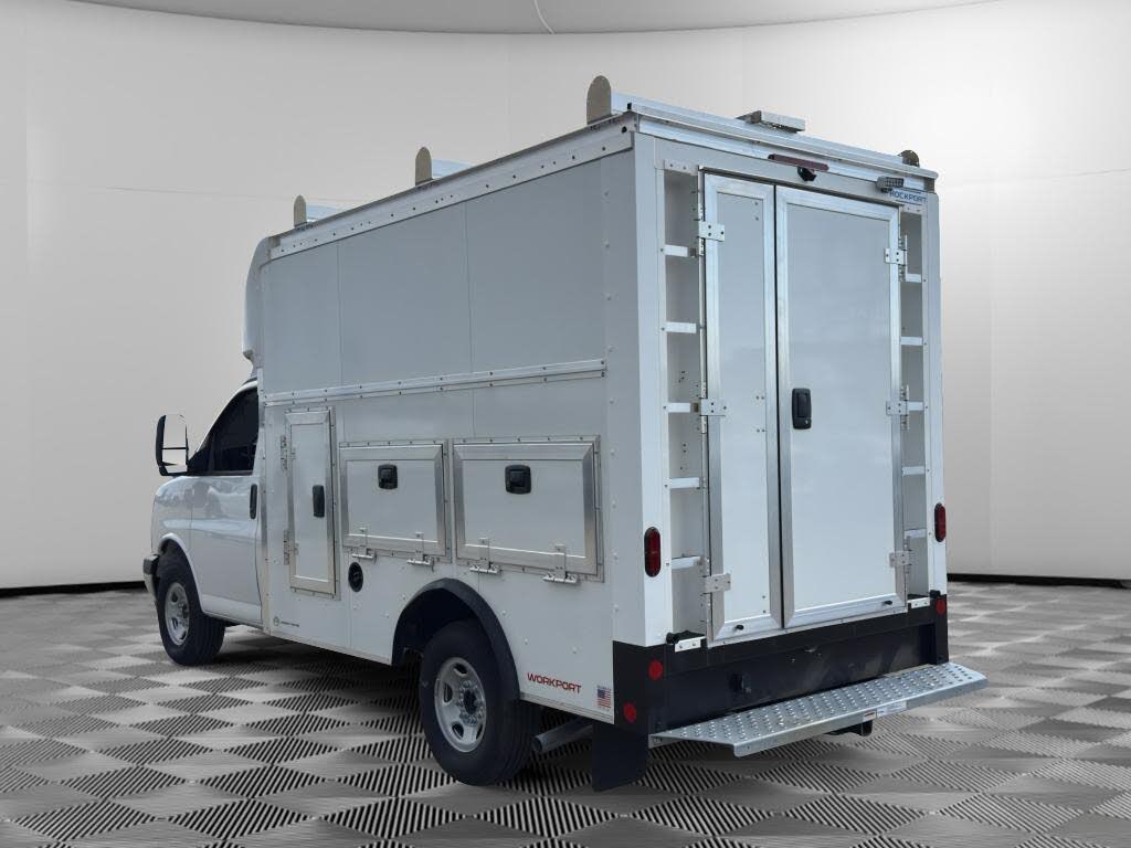 2025 Chevrolet Express