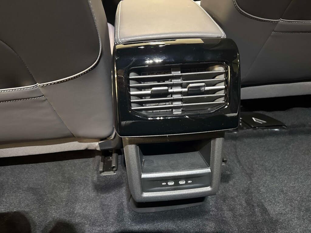 2025 Volkswagen ID.4