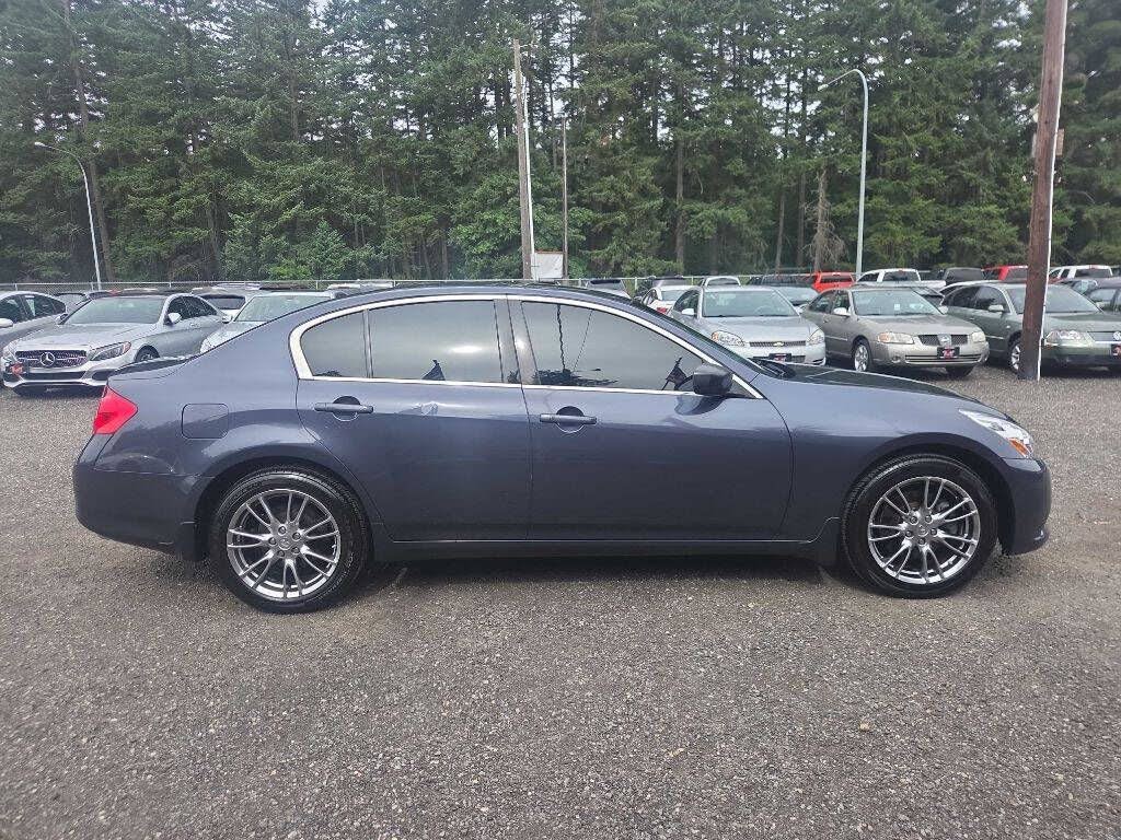 2011 Infiniti G37