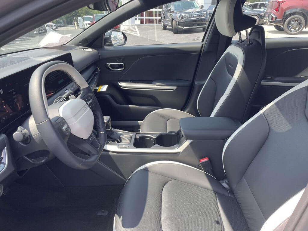 2026 Kia K4