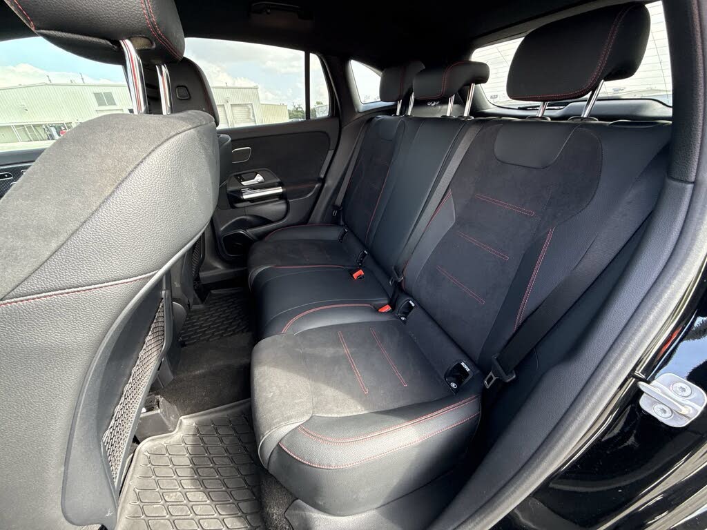 2025 Mercedes-Benz GLA