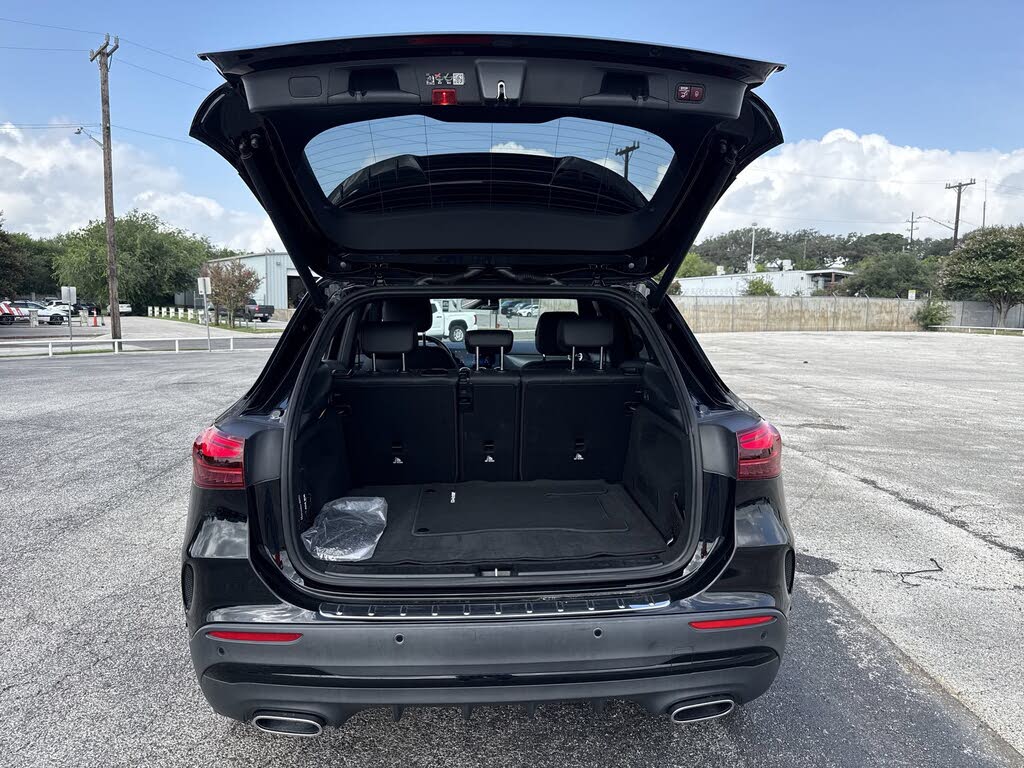2025 Mercedes-Benz GLA