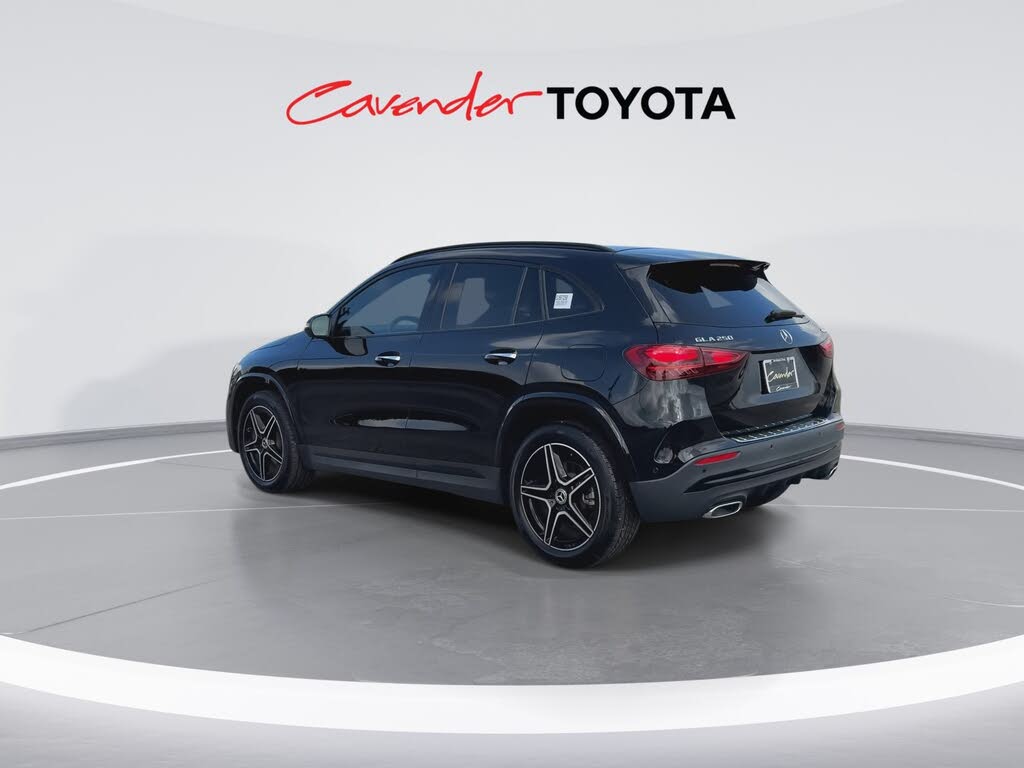 2025 Mercedes-Benz GLA