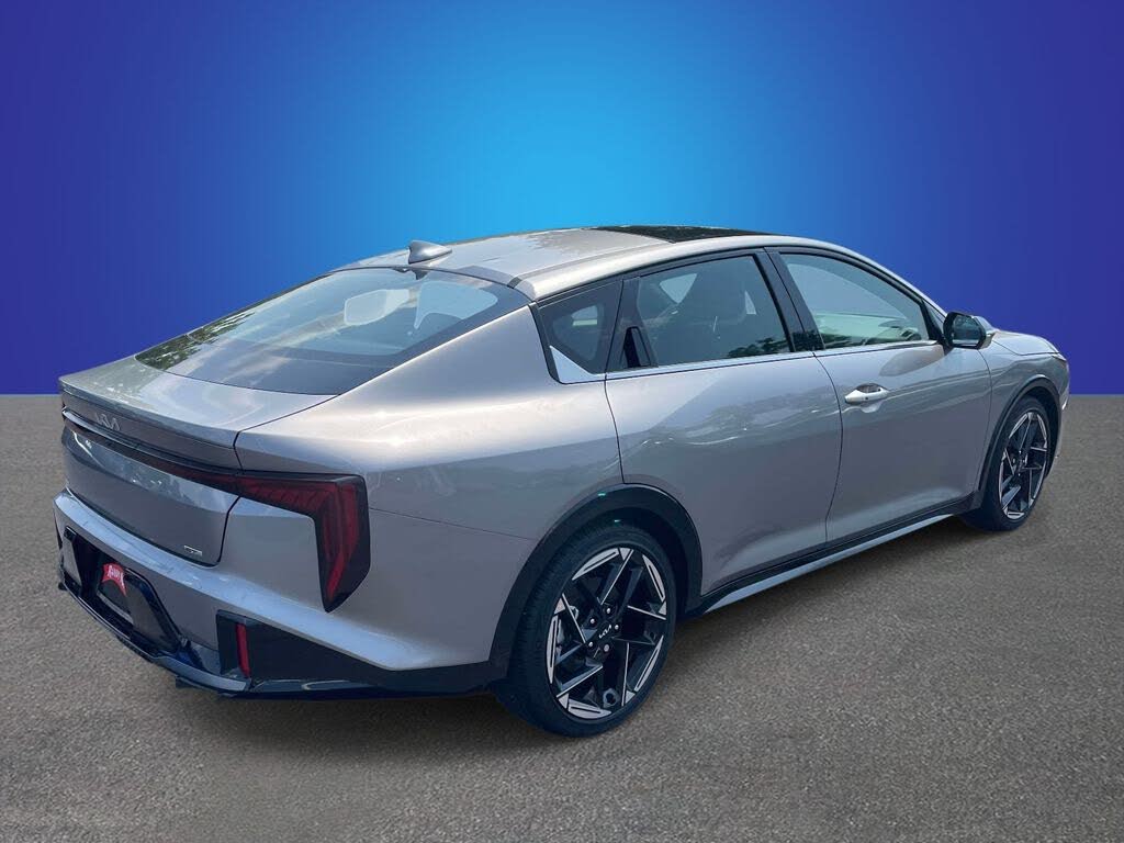 2026 Kia K4