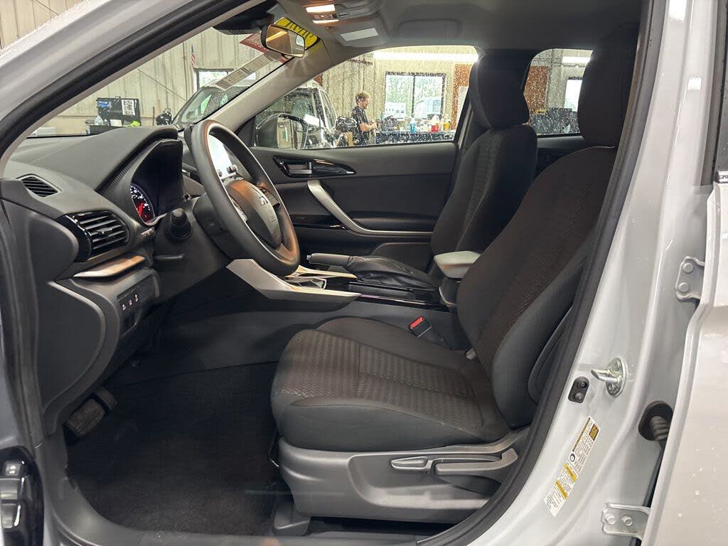2024 Mitsubishi Eclipse Cross