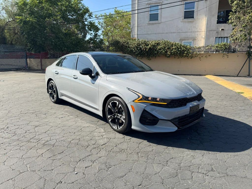 2022 Kia K5