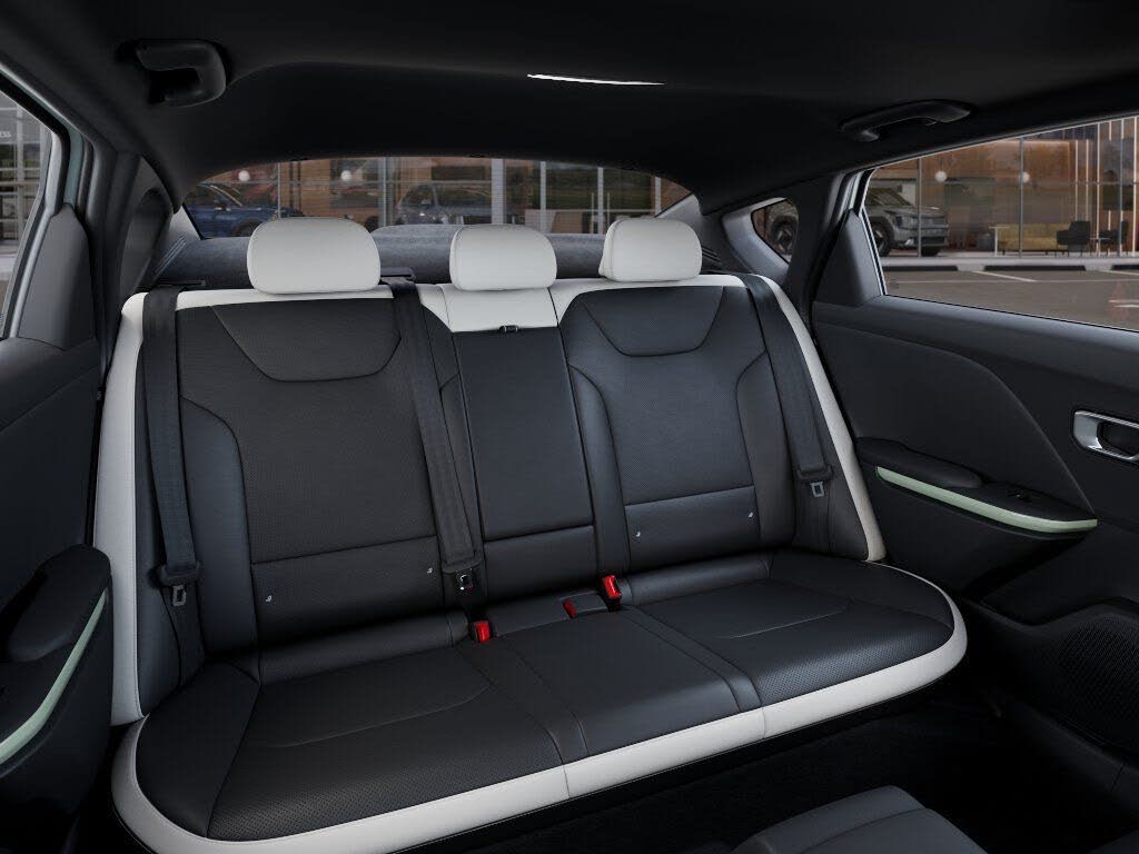 2026 Kia K4