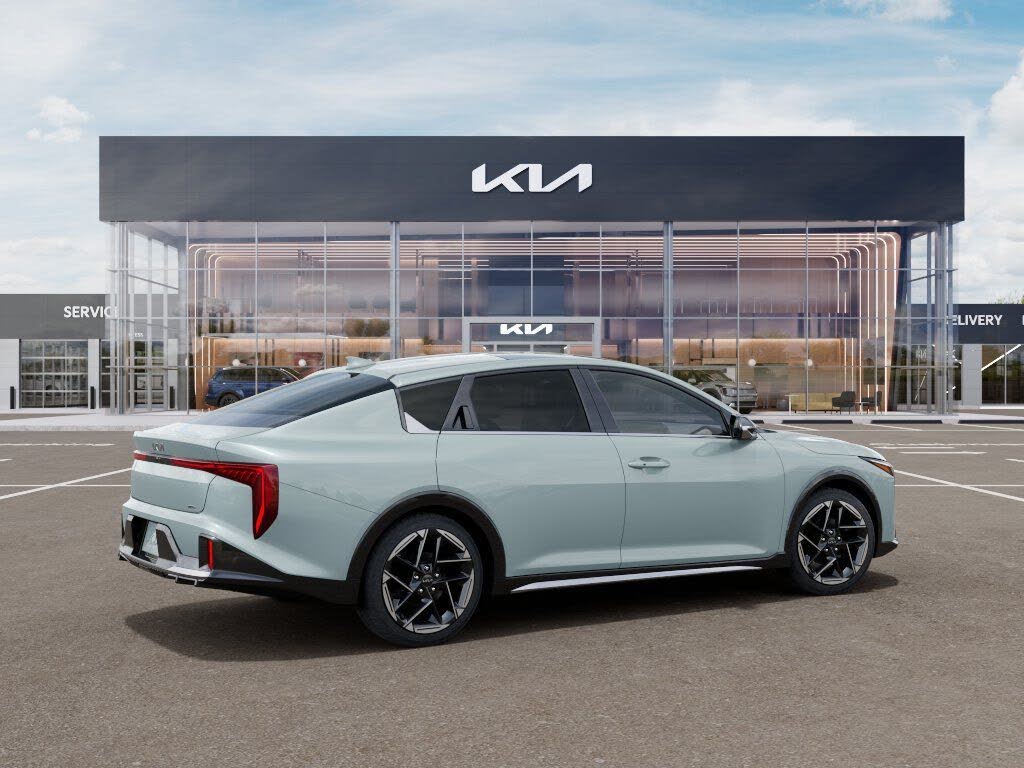 2026 Kia K4