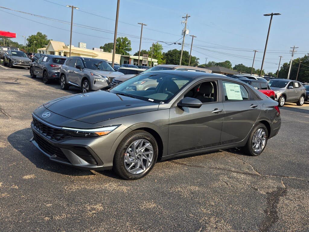 2026 Hyundai Elantra Hybrid