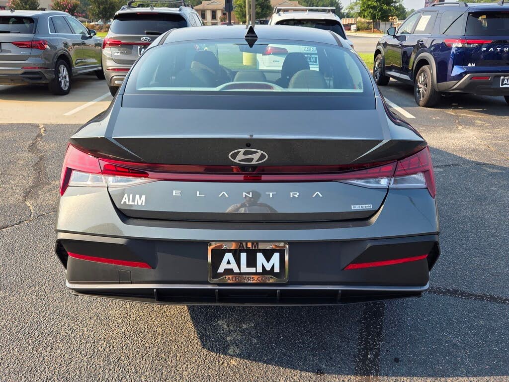 2026 Hyundai Elantra Hybrid