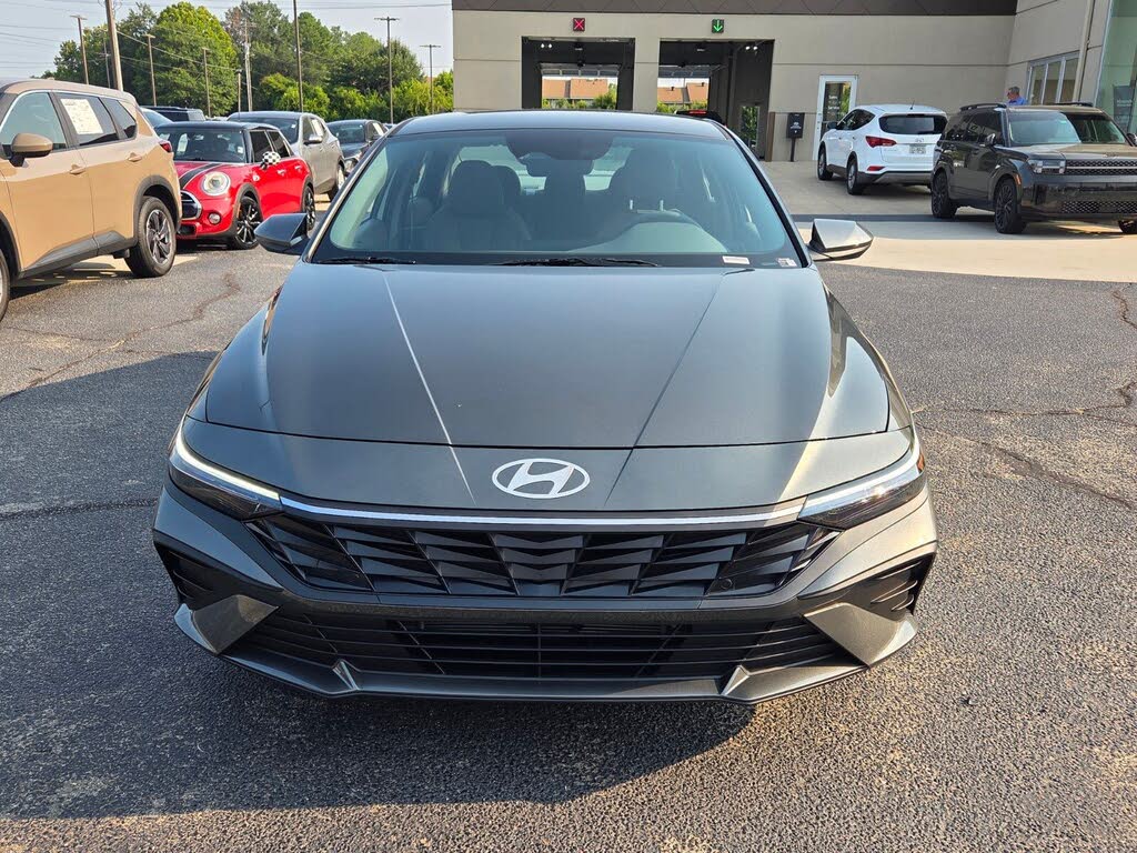 2026 Hyundai Elantra Hybrid