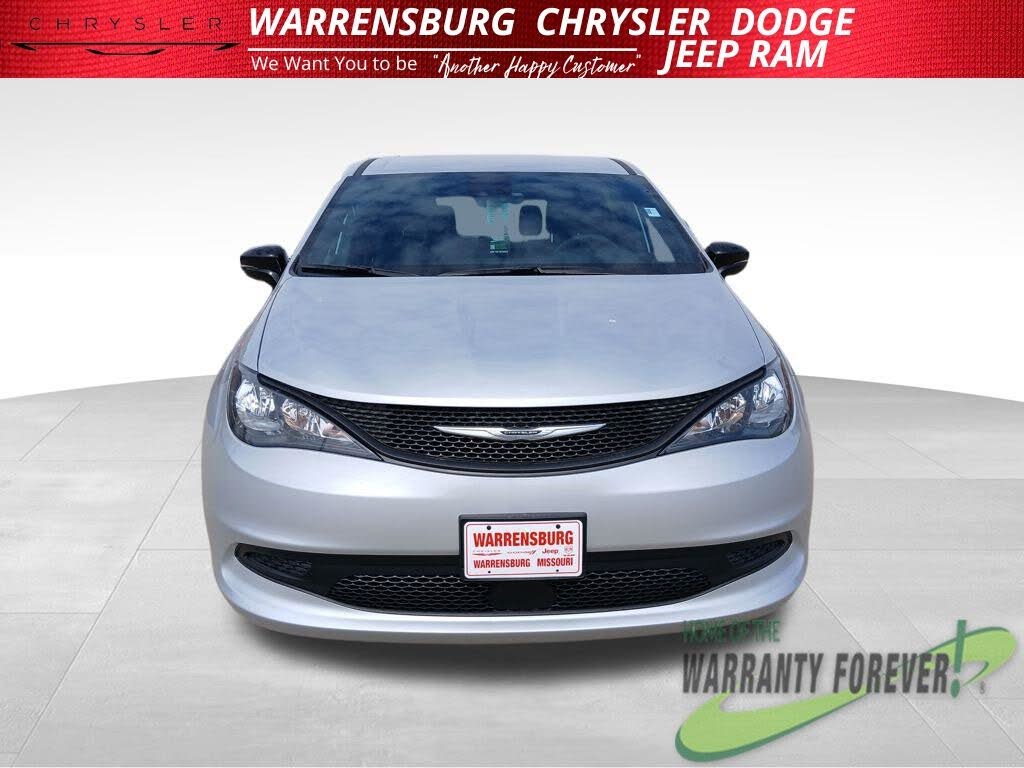 2026 Chrysler Voyager