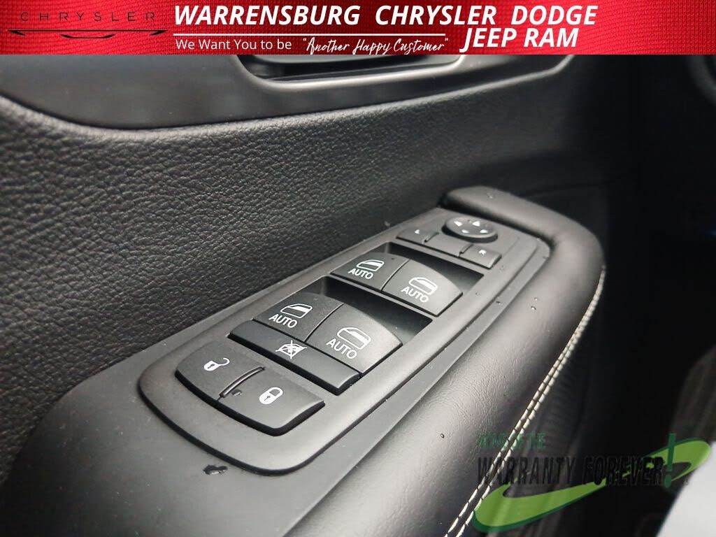 2026 Chrysler Voyager