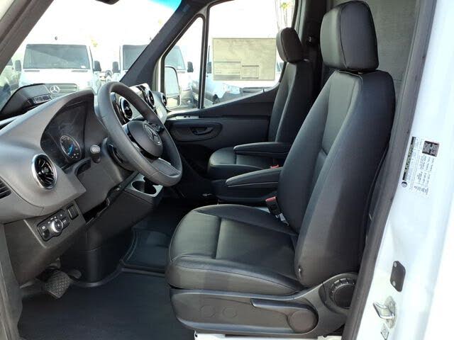 2025 Mercedes-Benz eSprinter