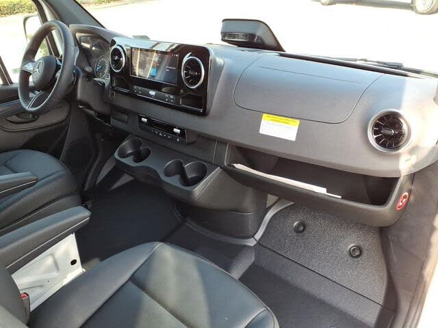 2025 Mercedes-Benz eSprinter