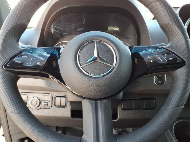 2025 Mercedes-Benz eSprinter