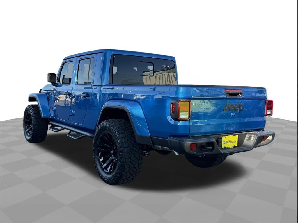 2025 Jeep Gladiator