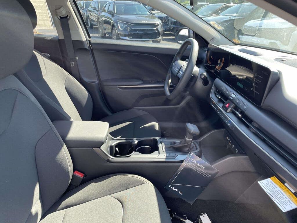 2026 Kia K4
