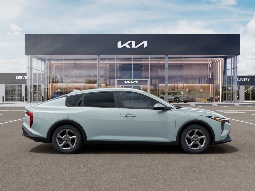 2026 Kia K4