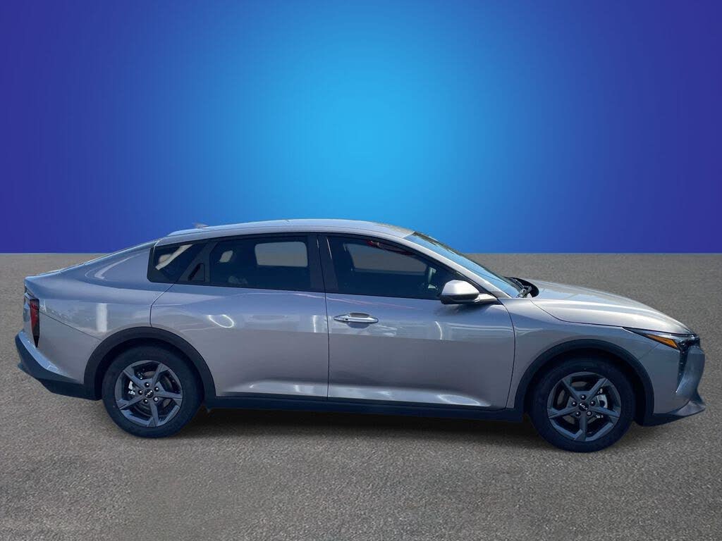 2026 Kia K4