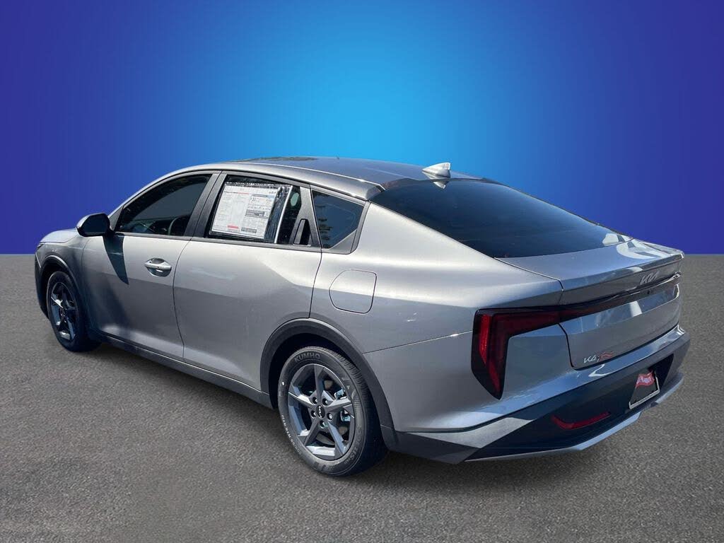 2026 Kia K4