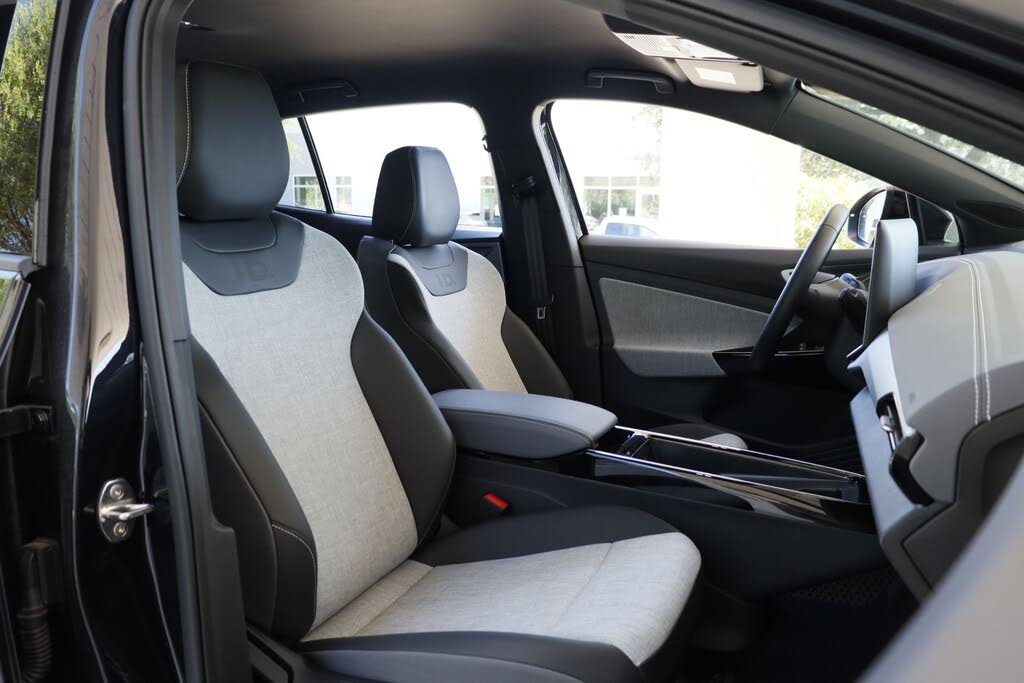 2025 Volkswagen ID.4