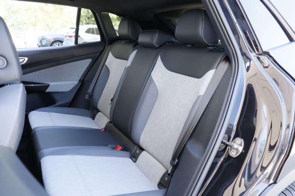2025 Volkswagen ID.4