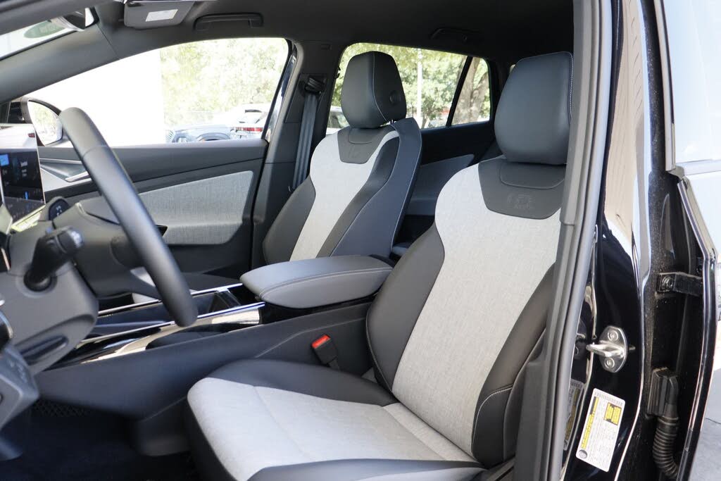 2025 Volkswagen ID.4