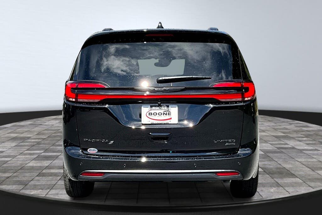 2026 Chrysler Pacifica