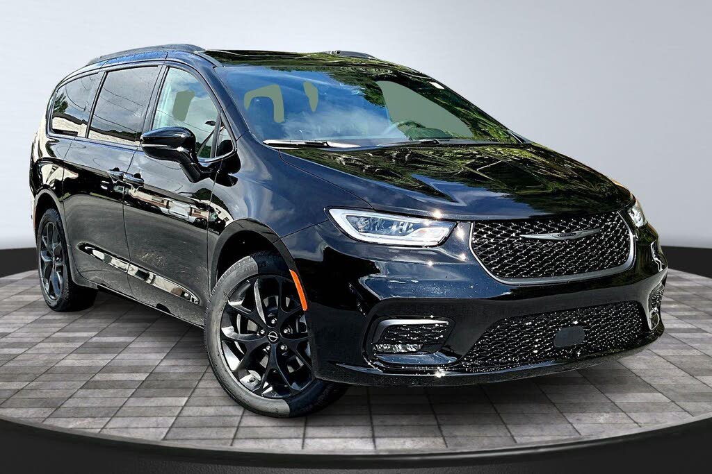 2026 Chrysler Pacifica