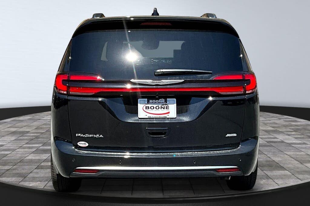 2026 Chrysler Pacifica