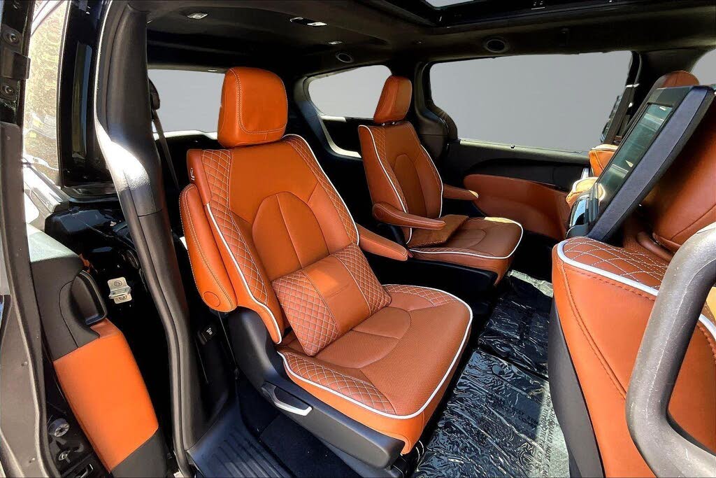2026 Chrysler Pacifica