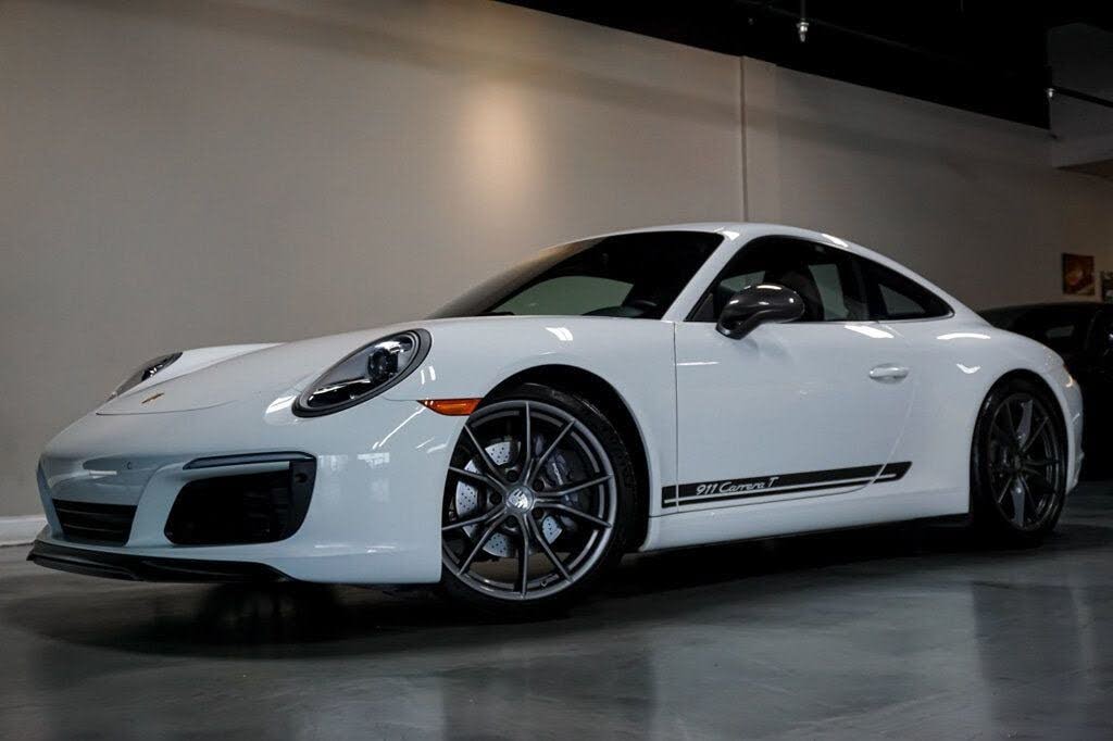 2018 Porsche 911 Carrera for sale in Naperville, IL