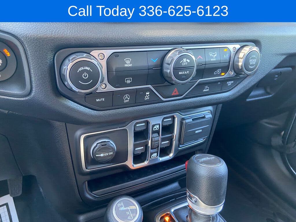 2025 Jeep Gladiator
