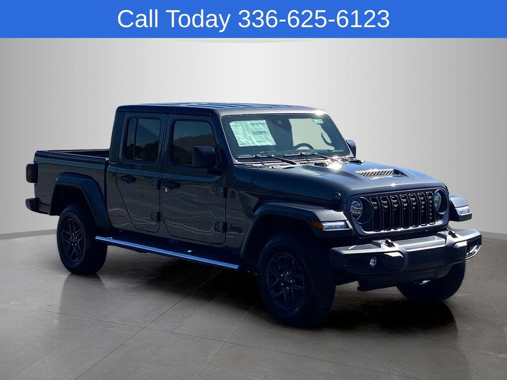 2025 Jeep Gladiator