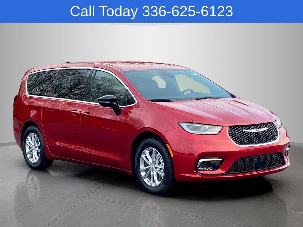 2026 Chrysler Pacifica