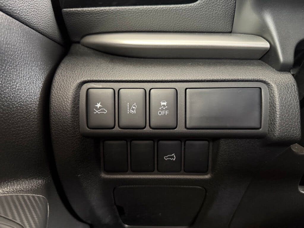 2025 Mitsubishi Eclipse Cross