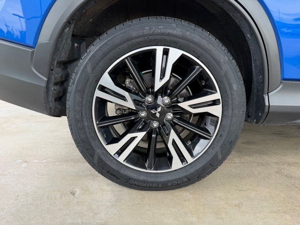 2025 Mitsubishi Eclipse Cross