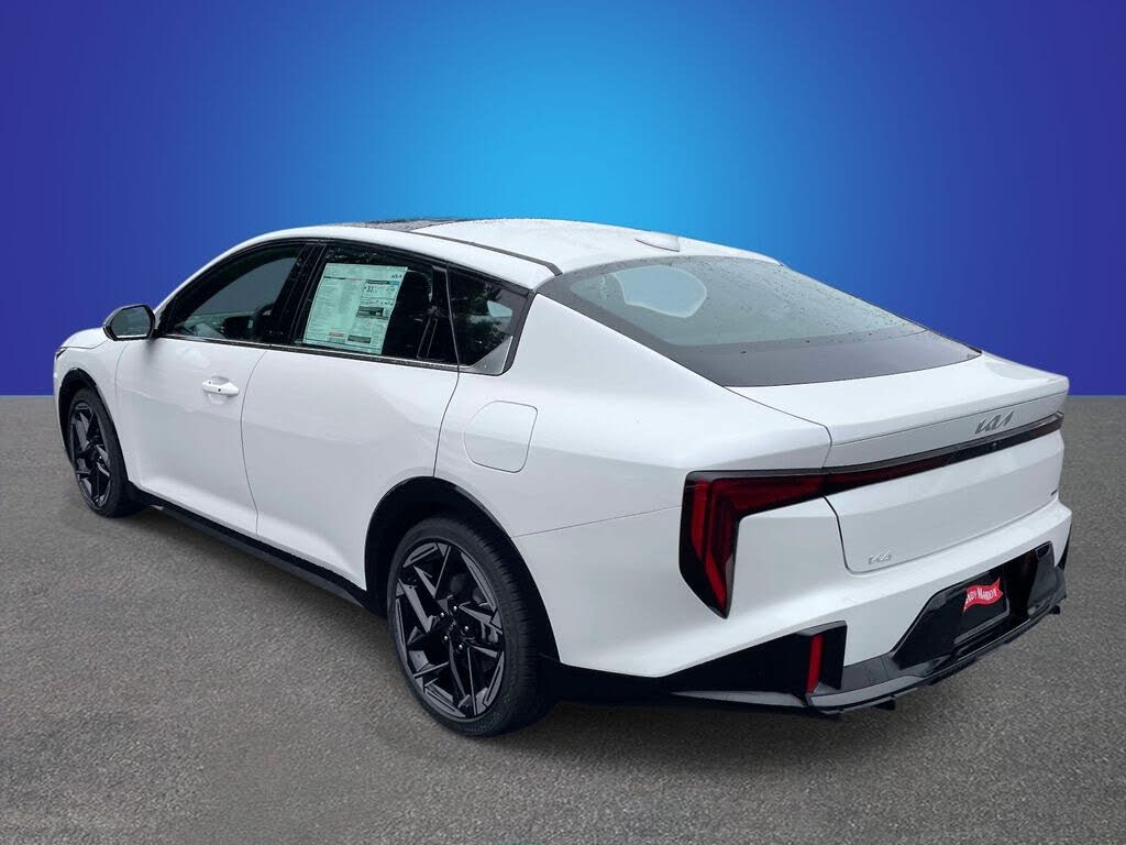 2026 Kia K4