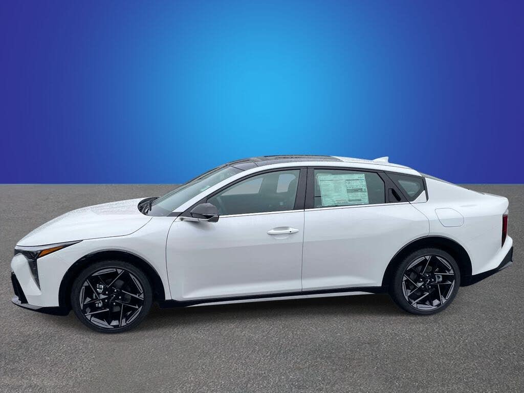 2026 Kia K4
